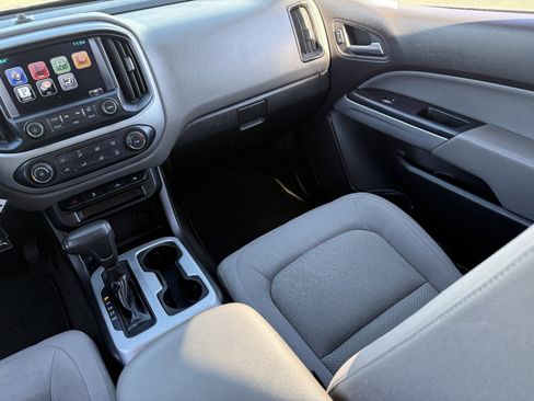 Used 2015 Chevrolet Colorado LT w/ LT Convenience Package image 19