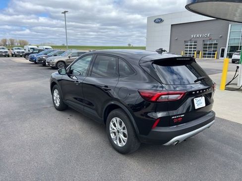 Used 2025 Ford Escape Active AWD/4WD image 7
