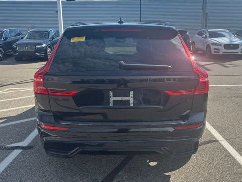 Used 2025 Volvo XC60 B5 Ultra w/ Protection Package Premier AWD/4WD image 6