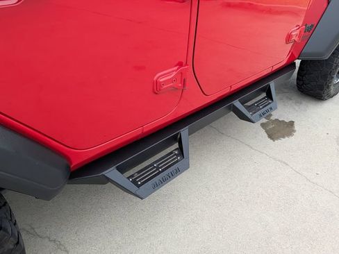 Used 2021 Jeep Wrangler Unlimited Sport AWD/4WD image 29