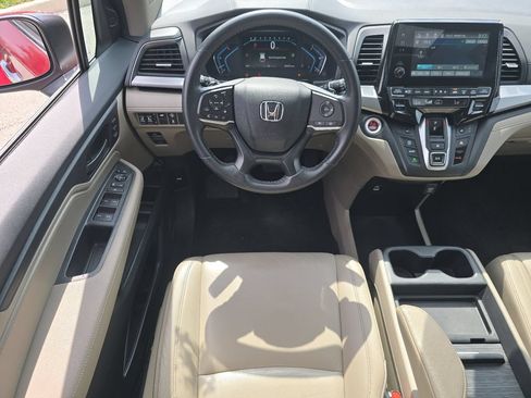 Used 2024 Honda Odyssey EX-L image 21