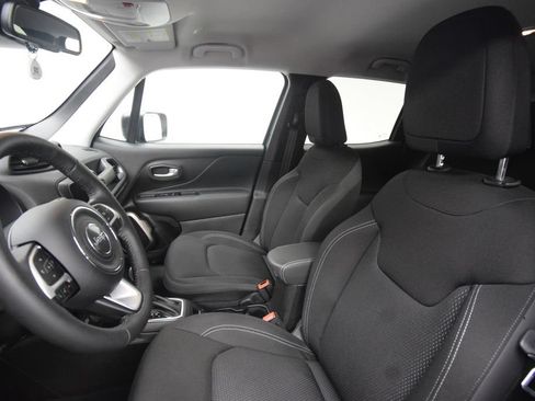 Used 2023 Jeep Renegade Latitude w/ Premium Group AWD/4WD image 12