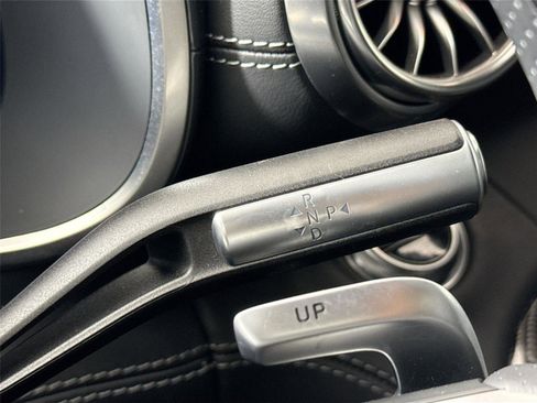 Used 2022 Mercedes-Benz SL 55 AMG 4MATIC image 33