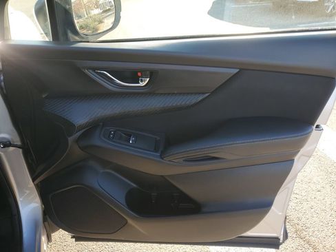 Used 2025 Subaru Ascent Premium image 13