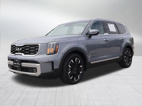 Used 2024 Kia Telluride SX Prestige w/ Towing Package AWD/4WD image 3