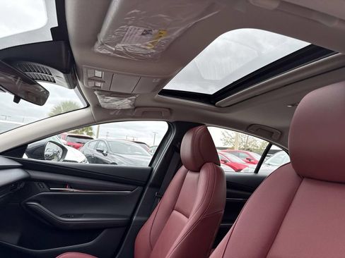 New 2026 MAZDA MAZDA3 Carbon image 30