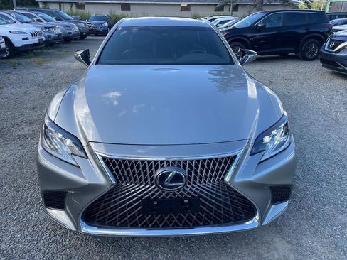 Used 2018 Lexus LS 500h AWD image 2