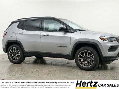 Used 2025 Jeep Compass Trailhawk