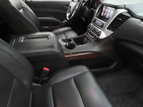 Used 2020 GMC Yukon SLT AWD/4WD image 25