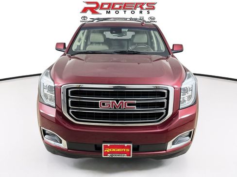 Used 2019 GMC Yukon XL SLT w/ Open Road Package AWD/4WD image 7