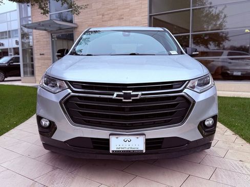 Used 2019 Chevrolet Traverse Premier w/ Redline Edition FWD image 3