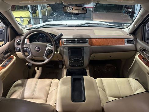 Used 2008 GMC Sierra 3500 SLT w/ Convenience Package AWD/4WD image 12