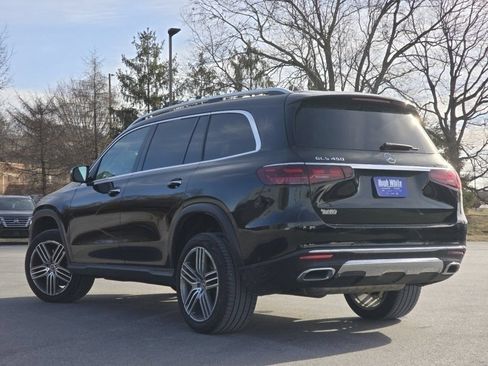 Used 2025 Mercedes-Benz GLS 450 4MATIC image 14