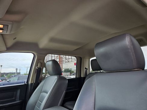 Used 2018 RAM 2500 Tradesman w/ Chrome Appearance Group AWD/4WD image 22