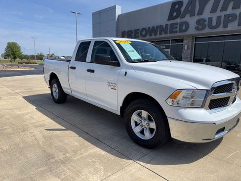Used 2024 RAM 1500 Classic SLT image 3