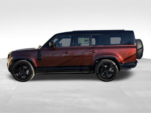 New 2026 Land Rover Defender 130 X-Dynamic SE image 5