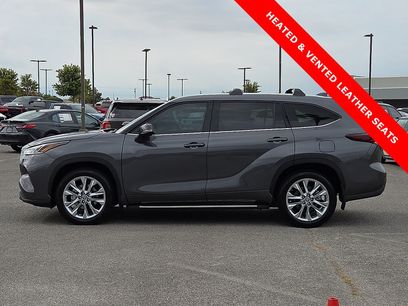 Used 2025 Toyota Highlander Limited