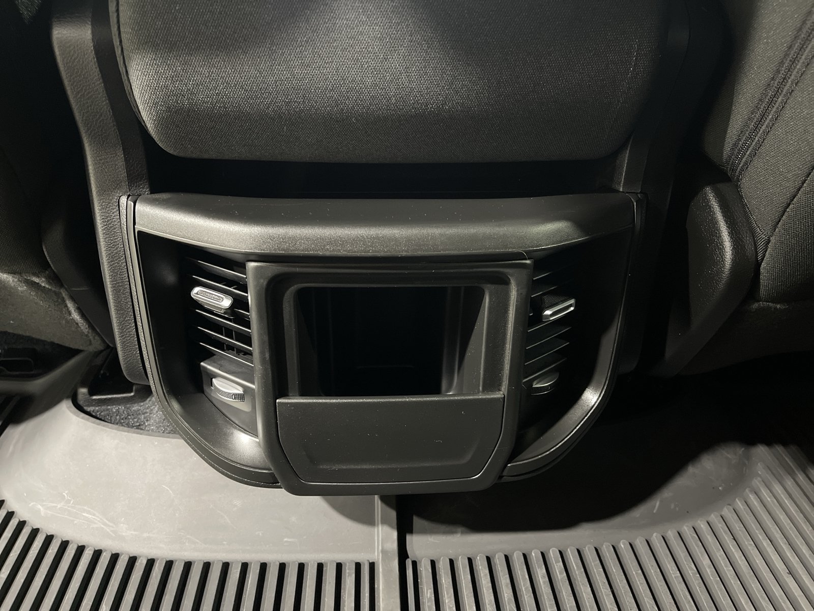 Used 2026 RAM 1500 Warlock AWD/4WD image 14