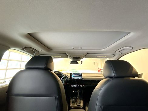 Used 2024 Honda CR-V EX-L image 16