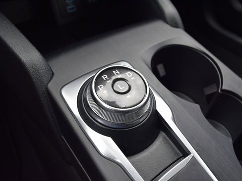 Used 2022 Ford Escape SE w/ SE Sport Appearance Package image 14