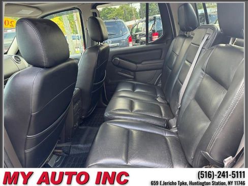 Used 2008 Ford Explorer Sport Trac Limited image 32