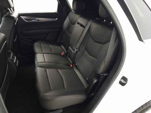 Used 2020 Cadillac XT5 Luxury image 31