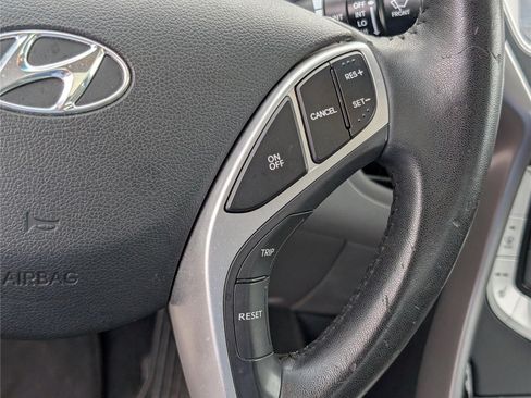 Used 2012 Hyundai Elantra Limited w/ Technology Pkg 5 FWD image 18
