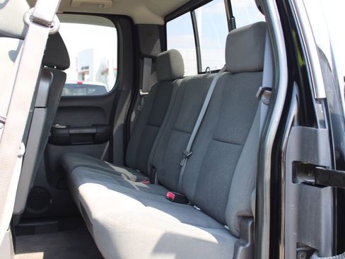 Used 2008 GMC Sierra 1500 SLE w/ Pro Grade Edition AWD/4WD image 18