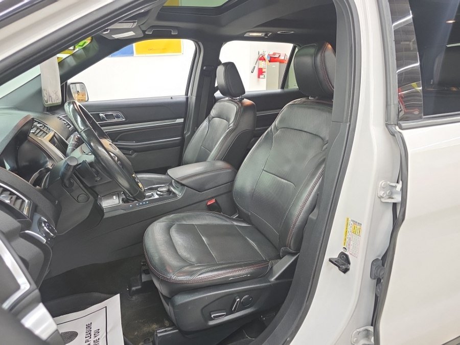 Used 2018 Ford Explorer Sport w/ Equipment Group 401A AWD/4WD image 7