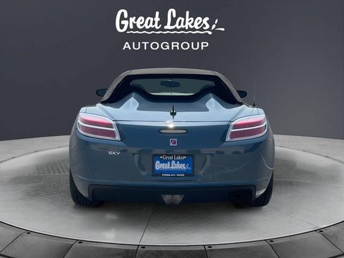 Used 2007 Saturn Sky RWD image 4