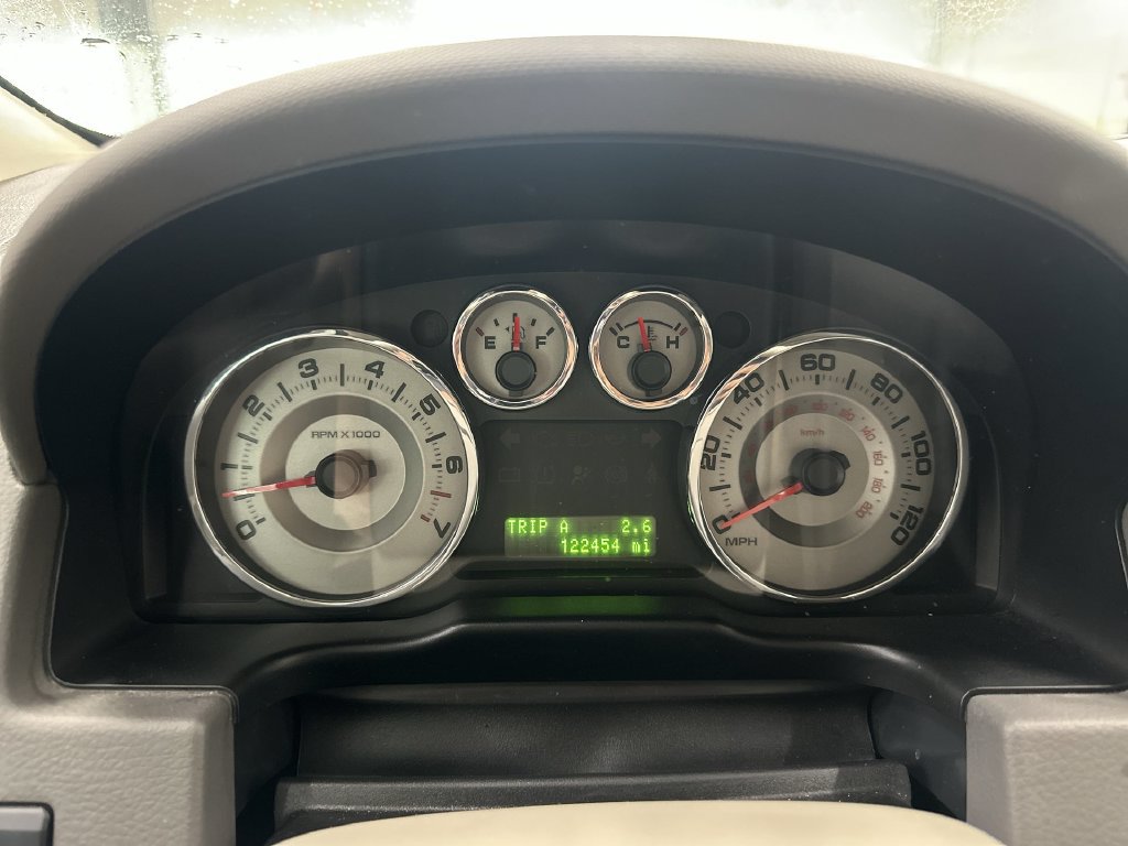 Used 2009 Ford Edge Limited FWD image 11