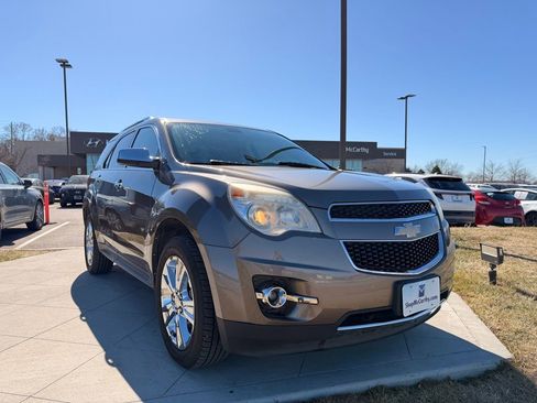 Used 2010 Chevrolet Equinox LTZ image 12