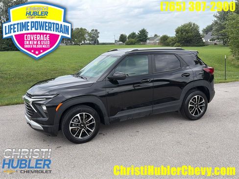 Used 2025 Chevrolet TrailBlazer LT FWD image 1