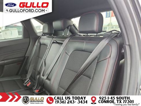 Used 2025 Ford Escape ST-Line AWD/4WD image 12