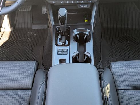 New 2026 Subaru Outback Touring image 20