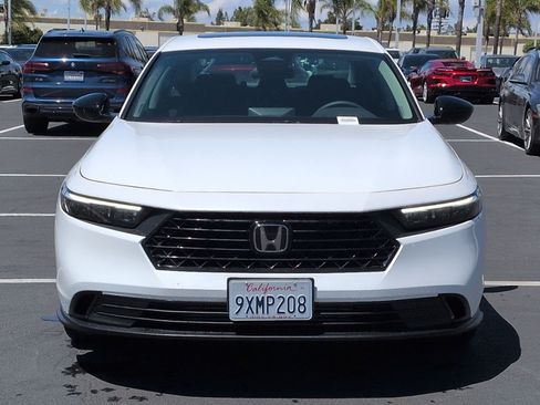 Used 2025 Honda Accord SE image 3