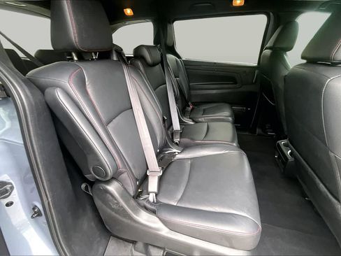Used 2024 Honda Odyssey Sport image 21