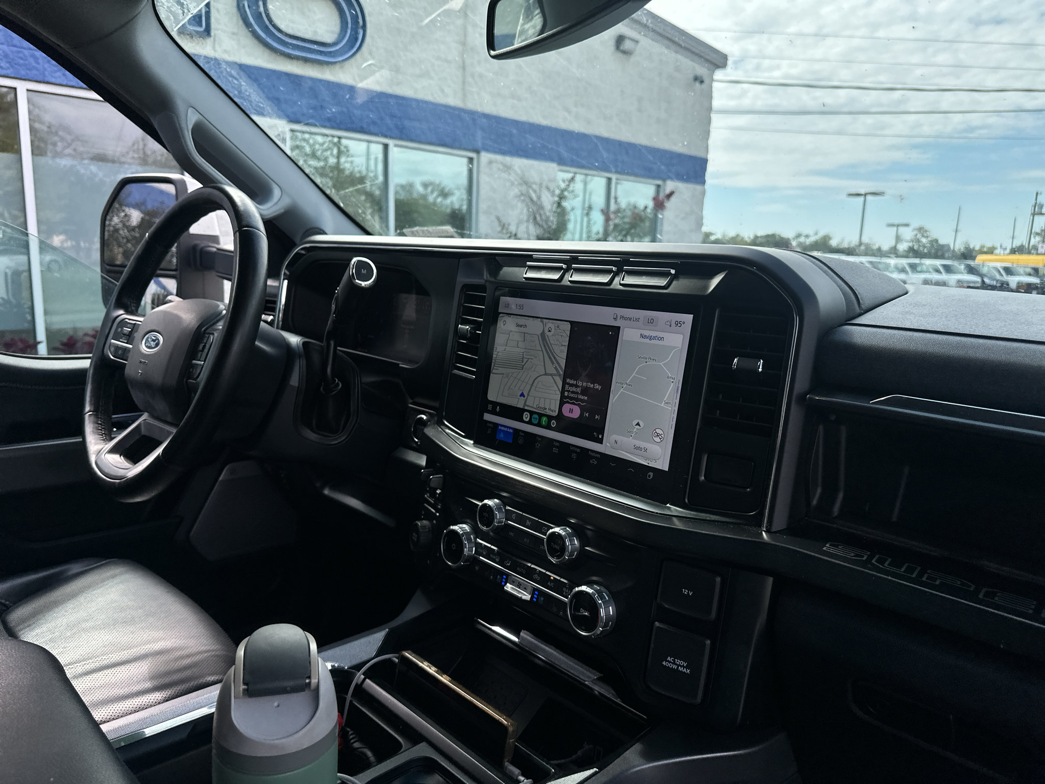 Used 2023 Ford F250 Lariat w/ Sport Appearance Package AWD/4WD image 11