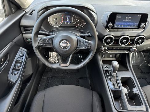 Used 2025 Nissan Sentra S FWD image 10