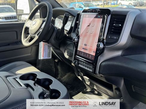 New 2026 RAM 5500 Tradesman AWD/4WD image 10