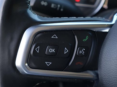 Used 2022 Jeep Gladiator Overland w/ Popular Equipment Package image 16