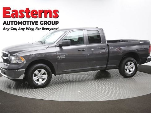 Used 2024 RAM 1500 Classic SLT AWD/4WD image 55