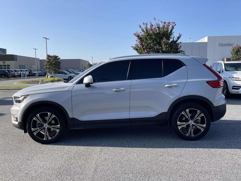 Used 2022 Volvo XC40 T5 Inscription w/ Climate Package AWD/4WD image 25