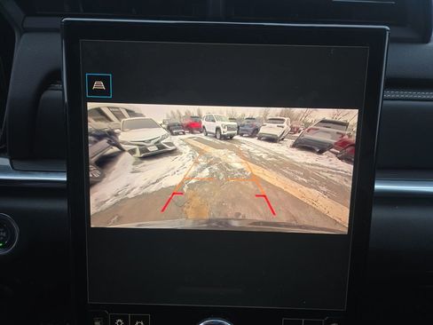 Used 2025 GMC Terrain Elevation image 25