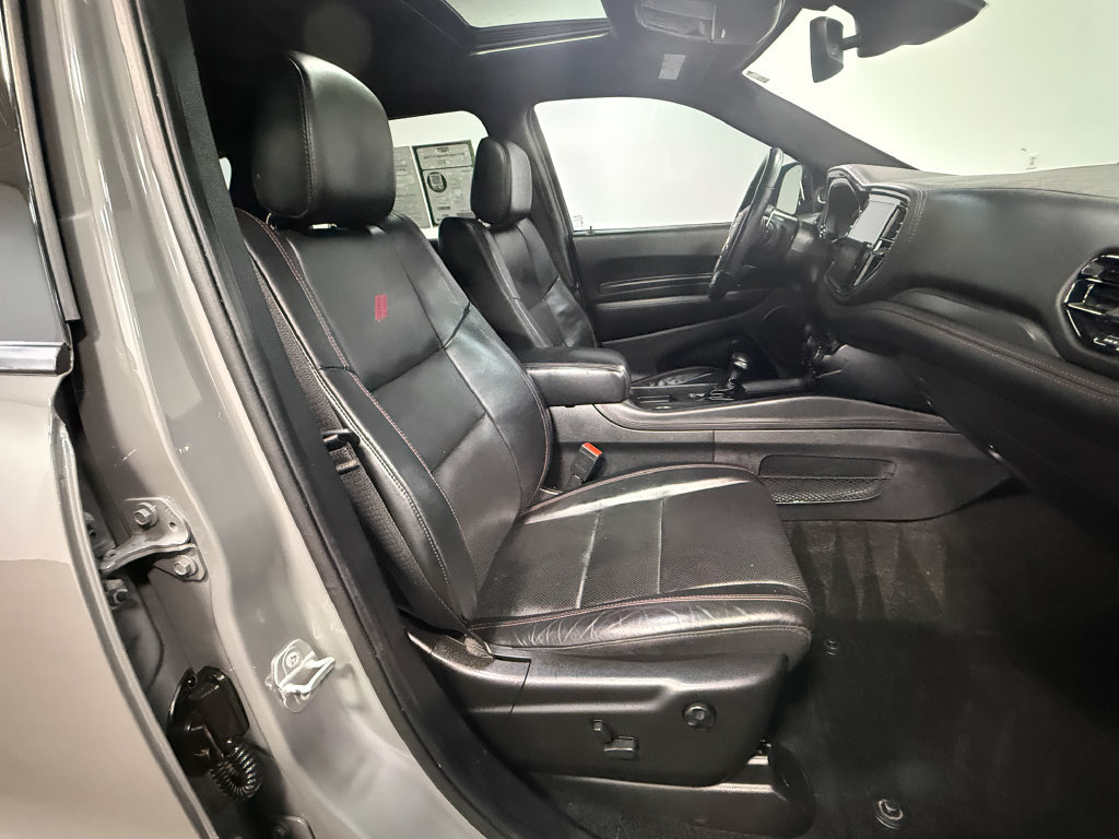 Used 2022 Dodge Durango R/T w/ Tow 'N Go Package AWD/4WD image 13
