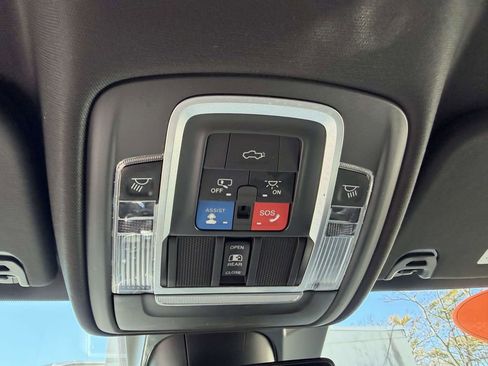 Used 2021 RAM 1500 Laramie w/ Night Edition image 33