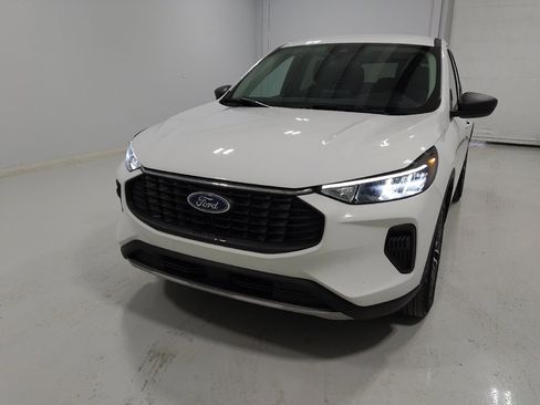 Used 2023 Ford Escape Active AWD/4WD image 15