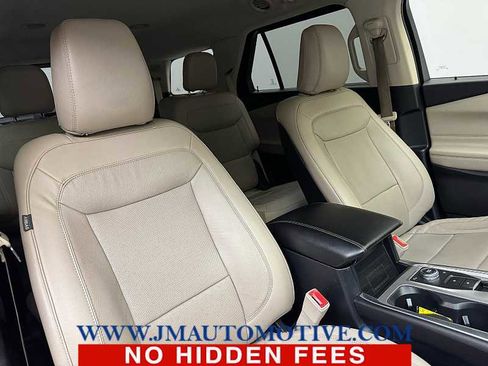 Used 2020 Ford Explorer Limited AWD/4WD image 24