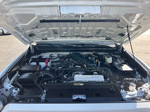 Used 2025 Toyota Tacoma SR5 image 13