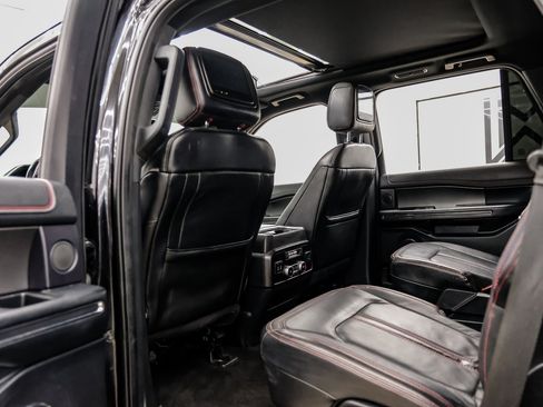 Used 2019 Ford Expedition Limited w/ Equipment Group 303A image 43